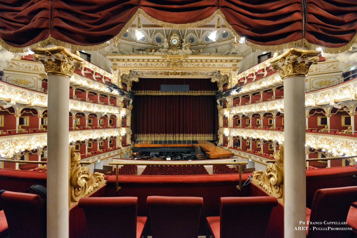 Bari_Teatro-Petruzzelli_ph-Franco-Cappellari-2